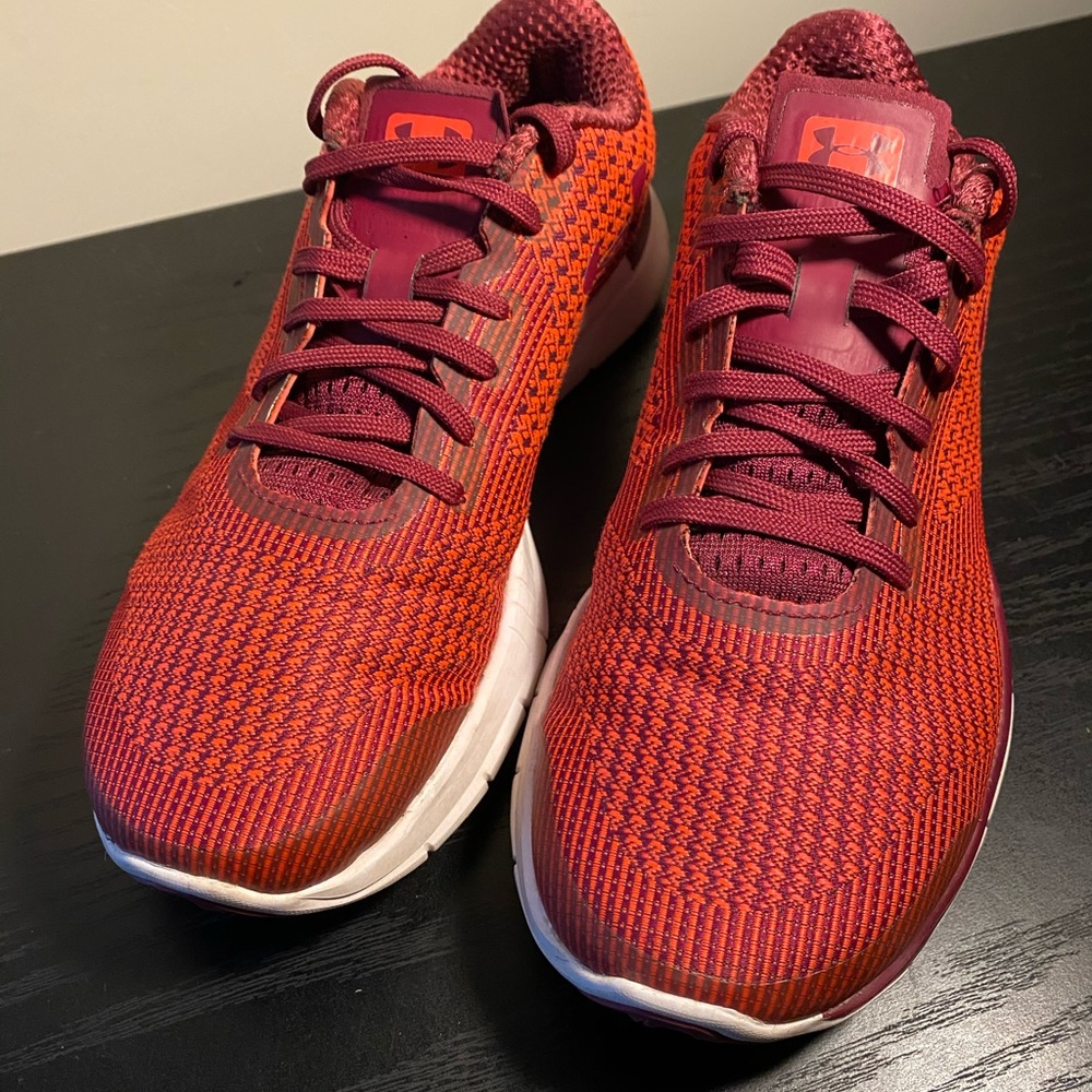 COPY - Under Armour Charged Running Shoe Women’s Size 5.5